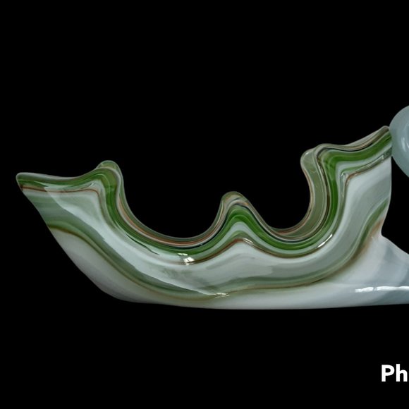 Elegant Glass Swan Bowl - White and Green - Picture 4 of 5